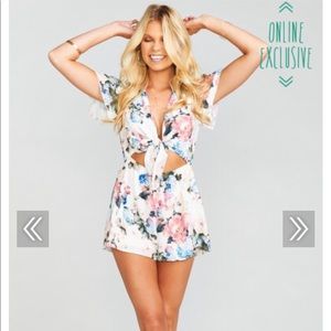 Show me your mumu romper **sold